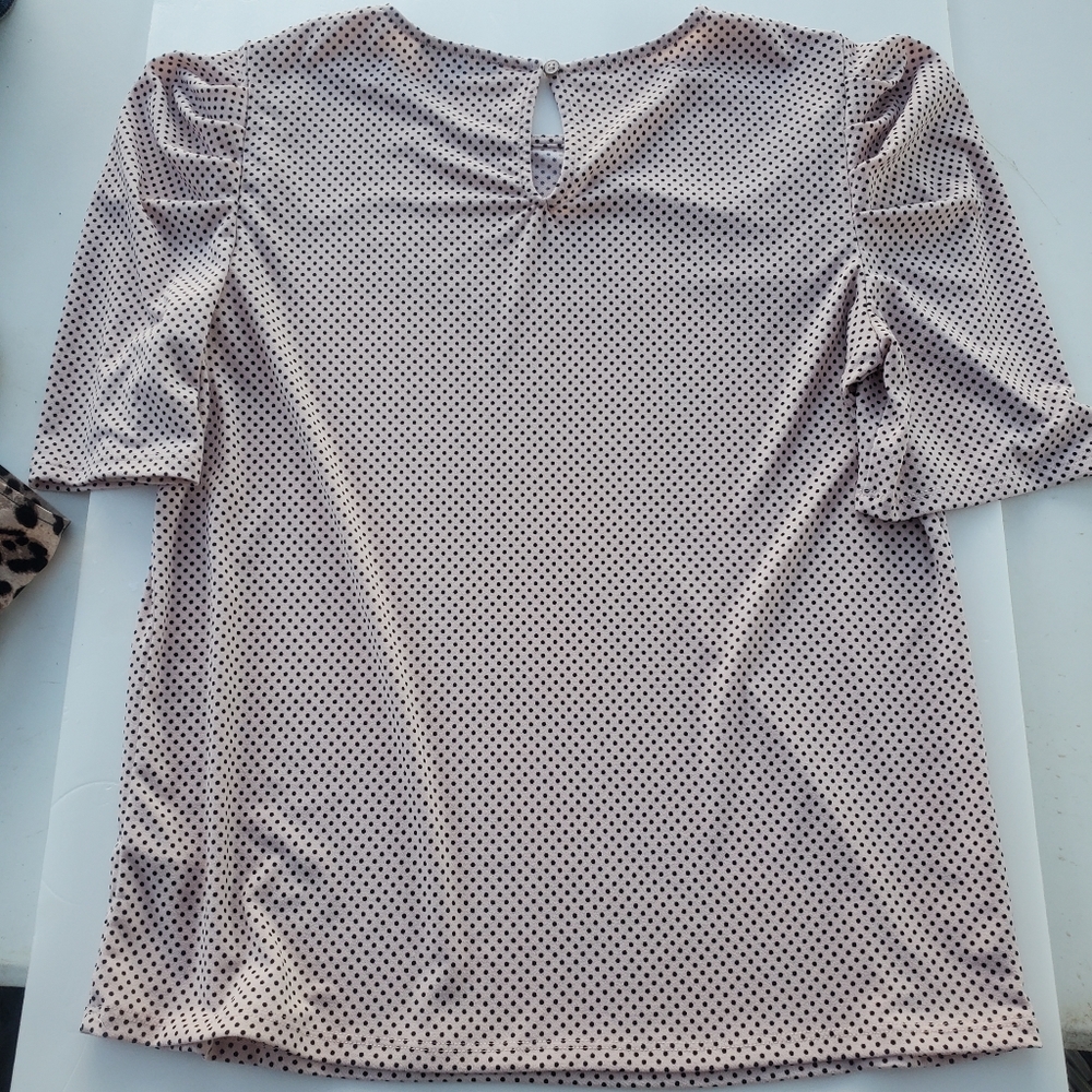 Adrianna Papell Pink Polka Dot Puff Sleeve Blouse Women's Size Small EUC - Picture 2 of 6